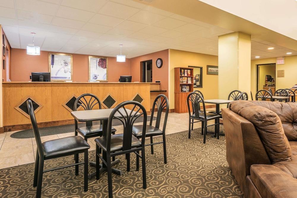 Howard Johnson By Wyndham Billings Extérieur photo